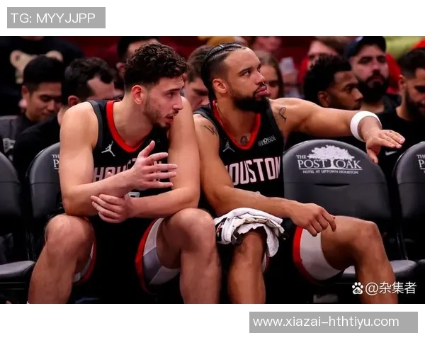 狄龙与火箭球员深情拥抱展现真爱情怀温暖全场