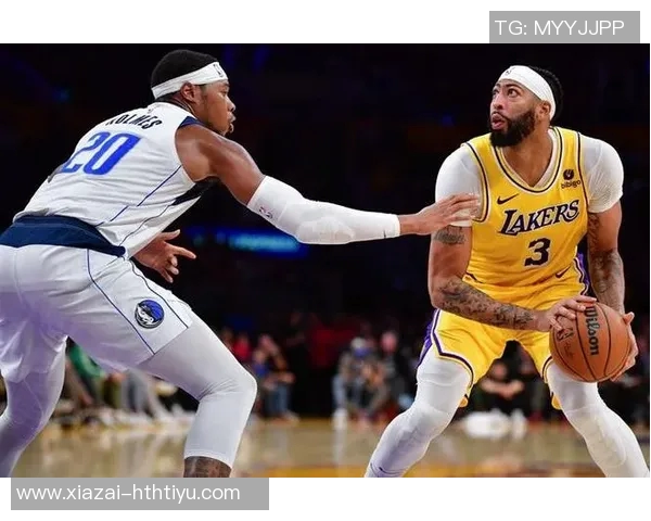 NBA赛事分析：独行侠对决火箭开拓者再胜湖人快船险胜热火的精彩回顾